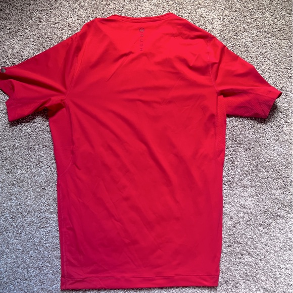 Under Armour Rush Celliant compression shirt. New without tags. - Picture 4 of 5